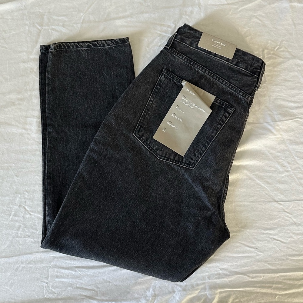 Everlane The Curvy 90s Cheeky Straight Jean
